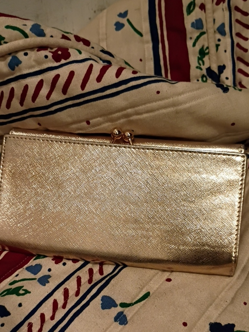 Metallic Gold Kiss-Lock Wallet for Women